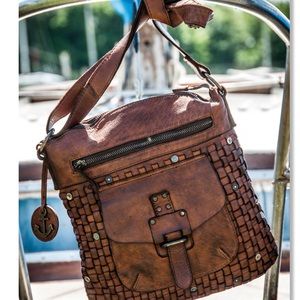 Harbor 2nd Crossbody